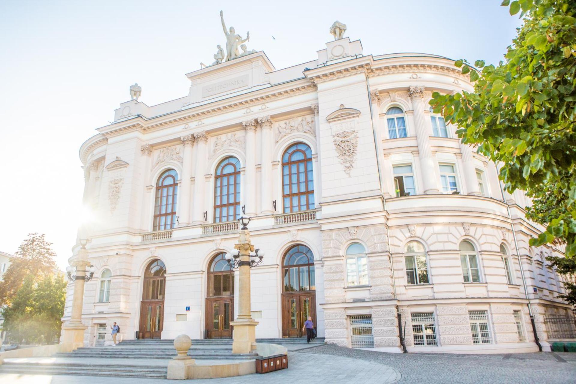 شقة Oomph Vintage 2Br Gem Steps From Politechnika وارسو المظهر الخارجي الصورة